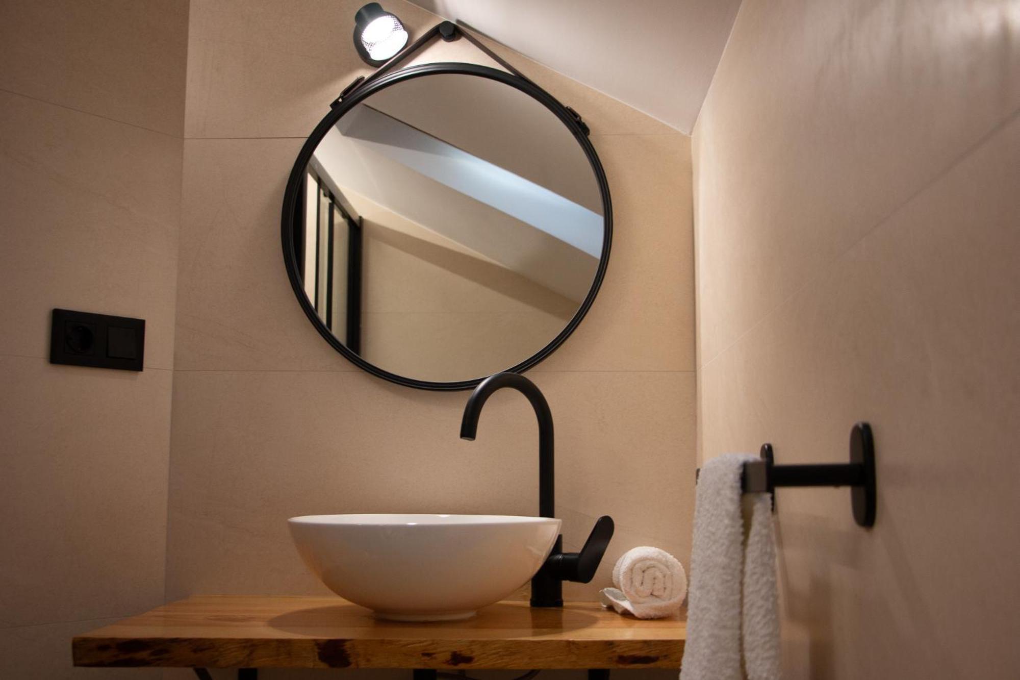 Cosma House Hotel Hinojedo Kültér fotó